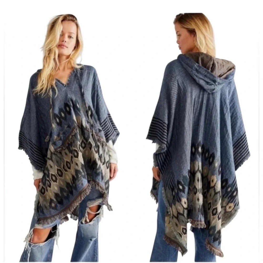 Free People The Casablanca Hooded‎ Poncho Blue Fringe Metallic Size OS